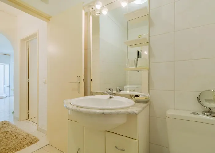 Casa Cristiano * Carvoeiro (Lagoa)